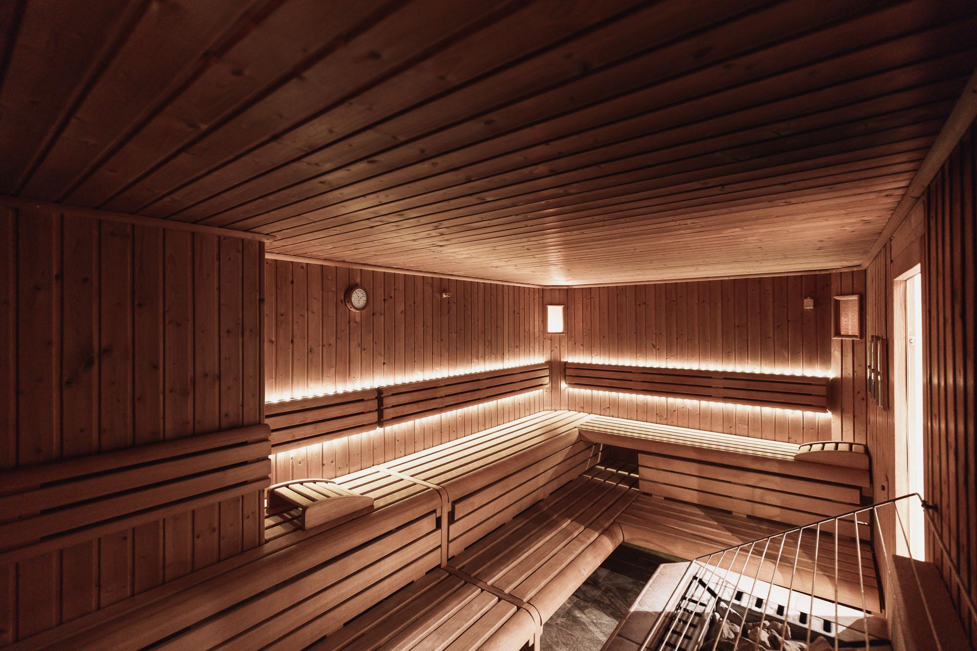 Hotel Montis - Active Nature Spa Brunico Extérieur photo